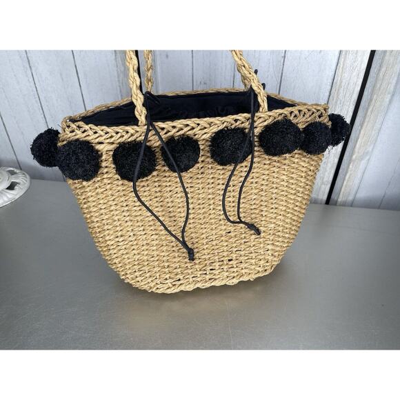 LUCKY BRAND Straw Woven Bag Shoulder Bag Straw Pom Accent Cinch Closure - Picture 1 of 8